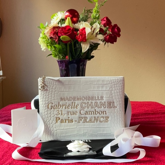 ⭐️CHANEL O - CASE - POUCH ⭐️ - Picture 12 of 16